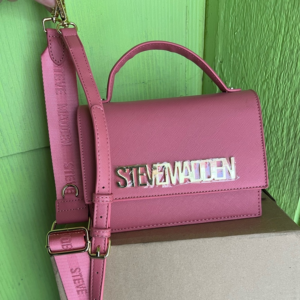 Steve Madden pink and gold hardware purse with straps